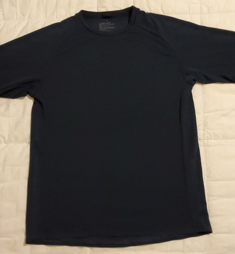 MUJI Activewear Men's Lightweight Dark Navy Blue T-Shirt Size Small