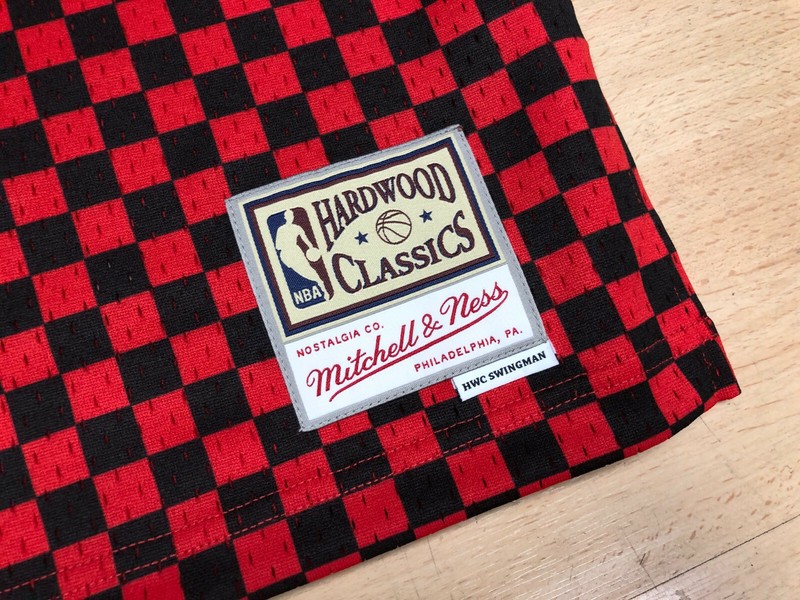 MITCHELL & NESS HARDWOOD CLASSICS HOUSTON ROCKETS CHECKERBOARD JERSEY RED 2XL gallery
