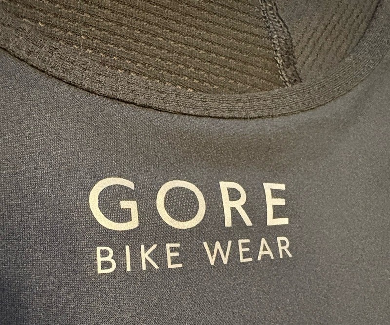 Gore Windstopper L1 Ventilation Base Layer Cycling Shirt – Men's Medium gallery