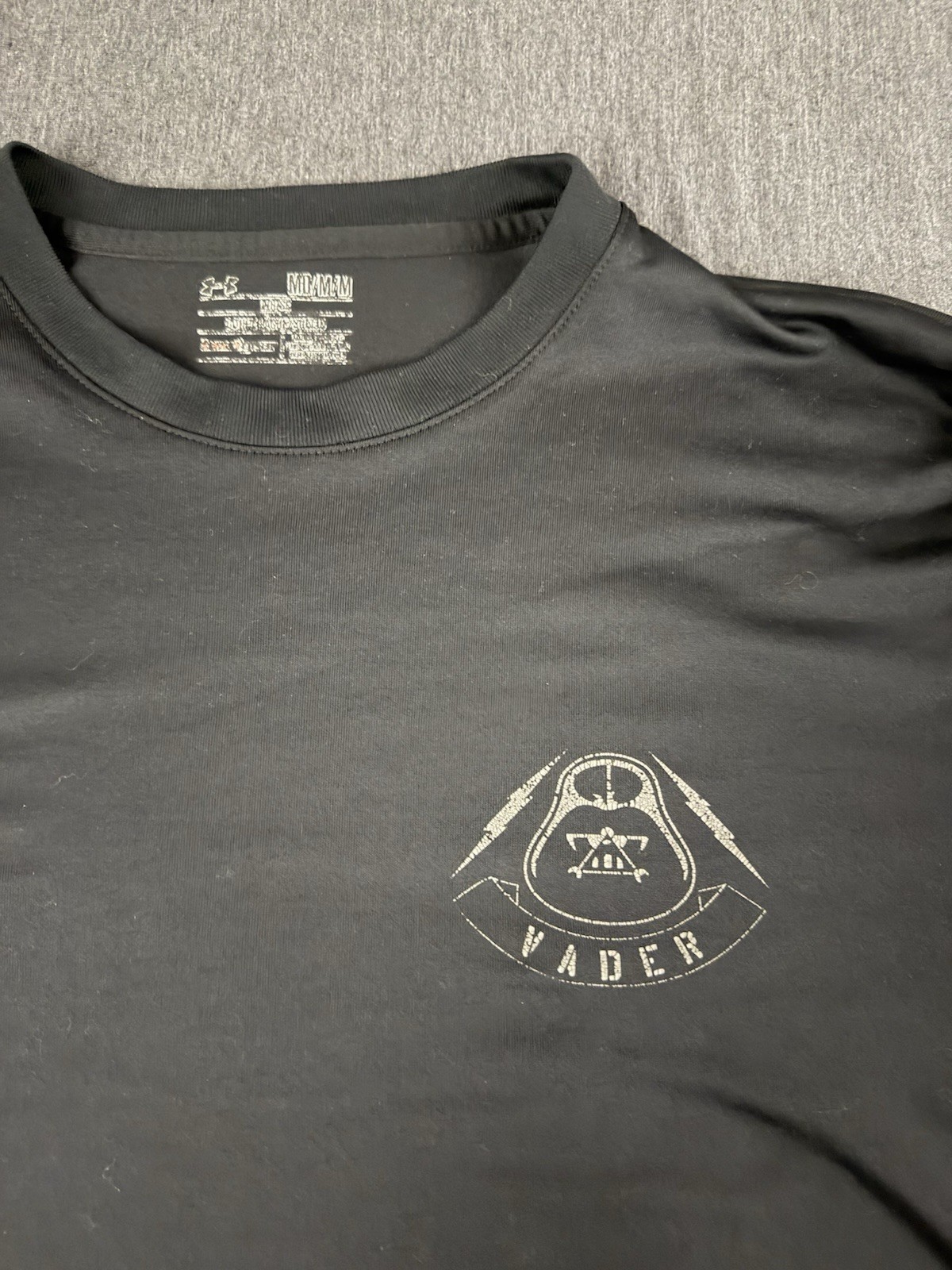 Under Armour Star Wars Darth Vader T-Shirt Men’s Medium Black gallery