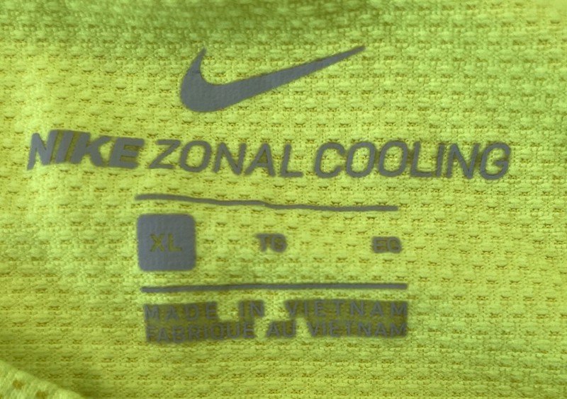 Nike Shirt Mens Sz XL Short Sleeve Lightweight Volt Yellow Dri-Fit Zonal Cooling gallery