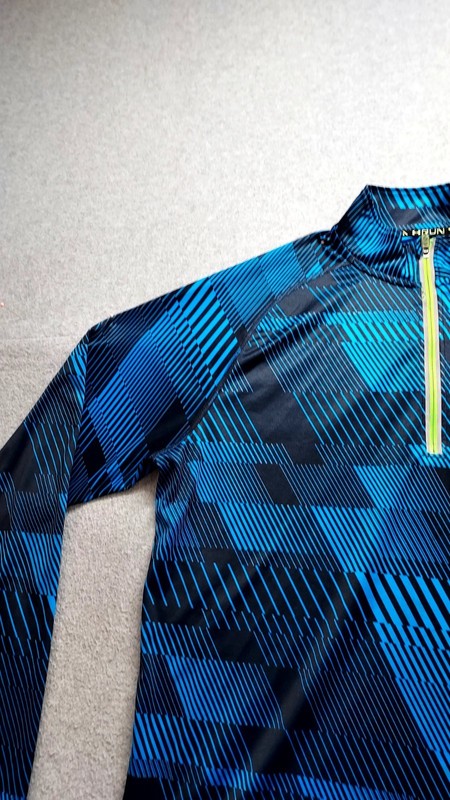 Under Armour Men Shirt L Blue Geometric Print 1/4 Zipper Mock Neck Logo Active gallery
