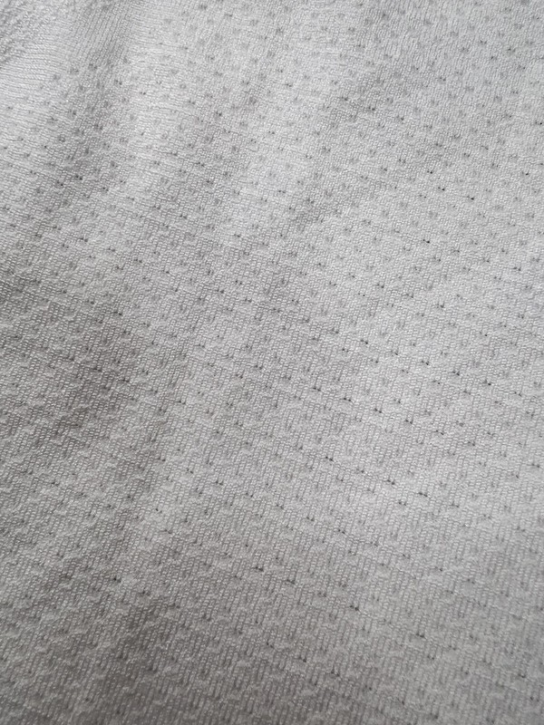 VRST Shirt Mens Medium White Circuit Seamless Tank Top Quick Dry UV Protection gallery