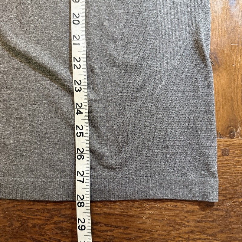 Lululemon Men’s Performance Training T-Shirt gallery
