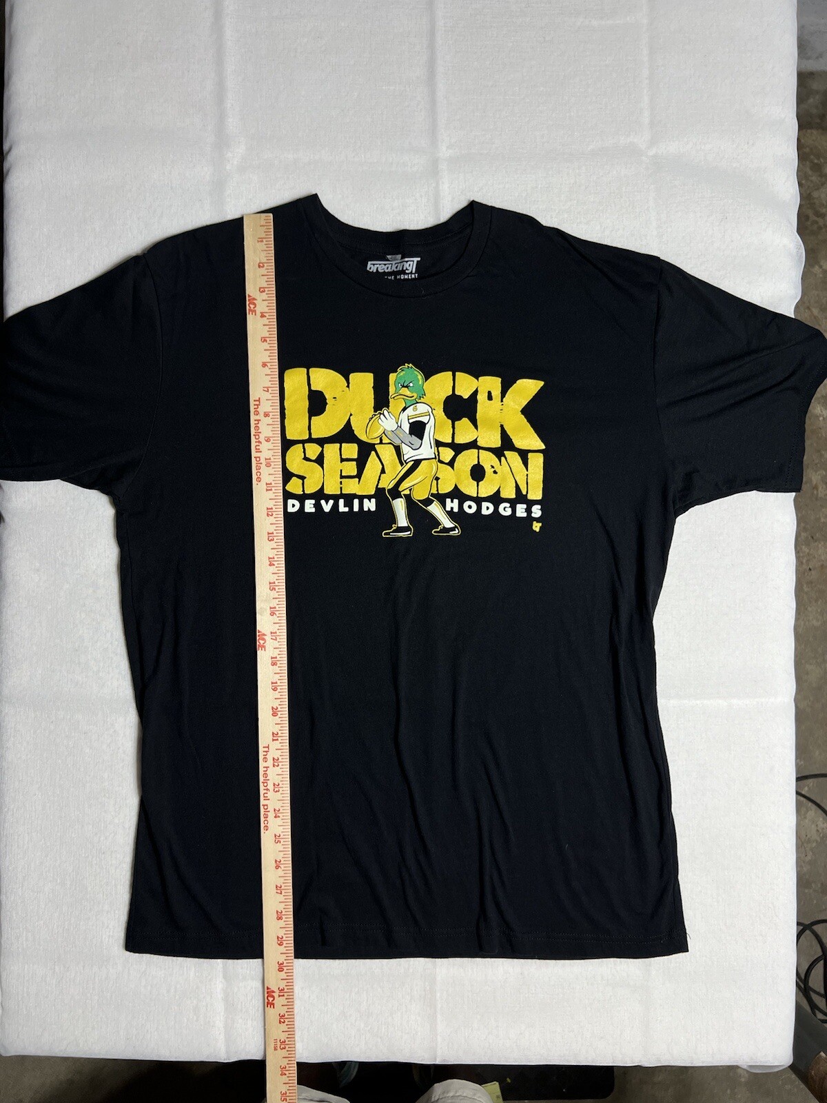 Lainey Wilson Duck Season Devlin Hodges Men's Black T- Shirt No Size Tag gallery