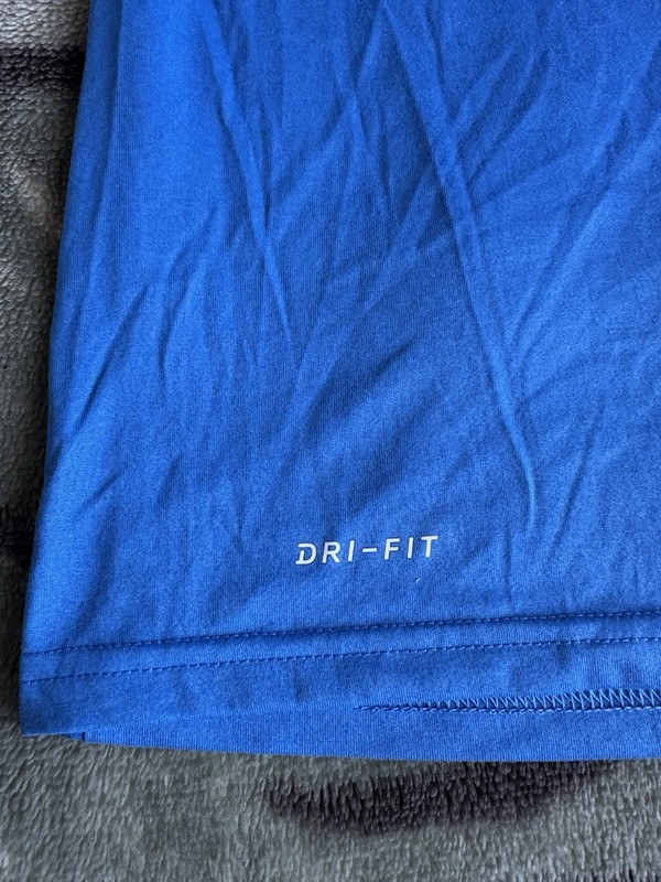 Nike Dri-FIT Tee Style 812863-403 Men’s L (Athletic Cut) Royal/Marine gallery