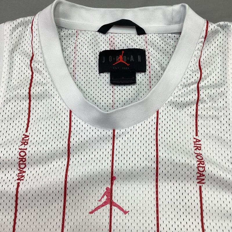 Jordan Essentials Printed Mesh Jersey Men’s M White Red Pinstripe DM1380-100 EUC gallery