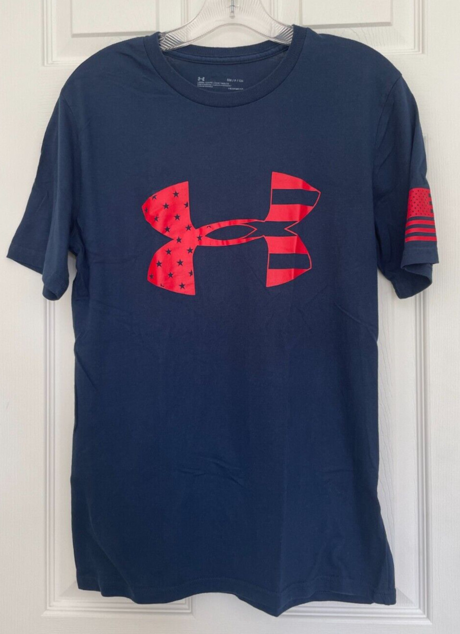 Under Armour Heat Gear T-Shirt Size Small Navy Blue With Red Logo gallery