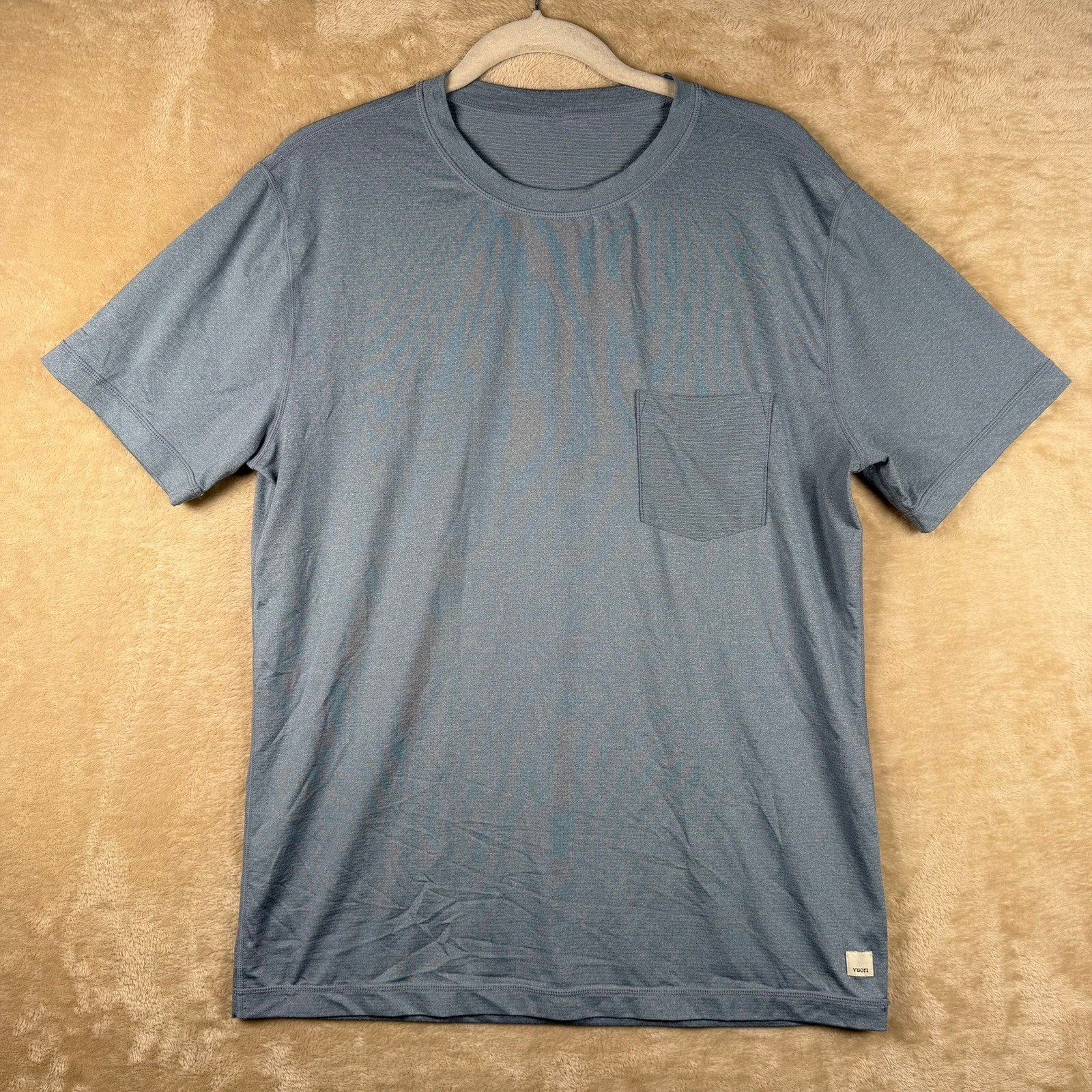 Vuori Mens M Tradewind Performance T-Shirt V109 Blue Gray Pocket Tee Gorpcore gallery