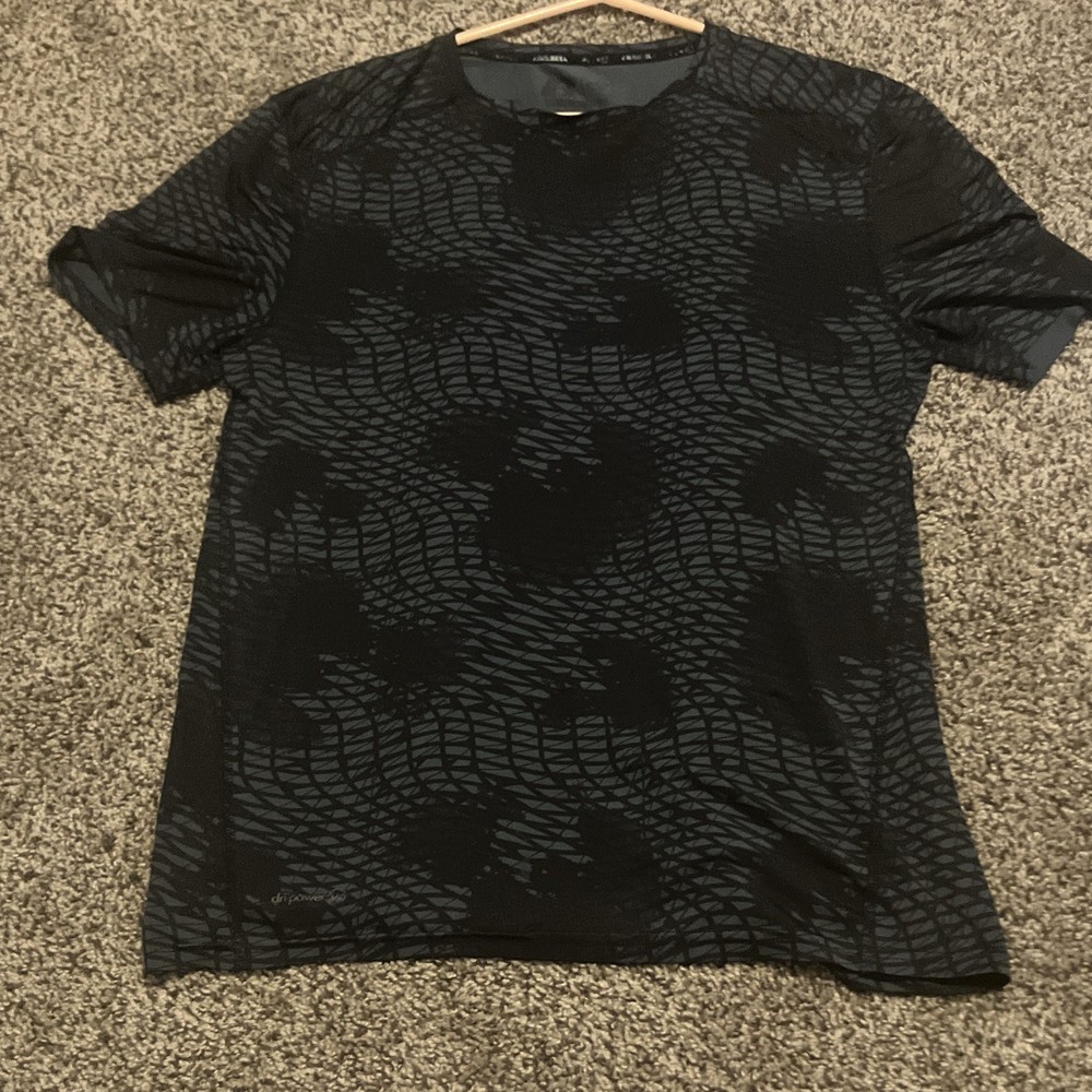 Russell Dri-Power Men’s Short Sleeve Crew Neck Breathable Polyester Tee