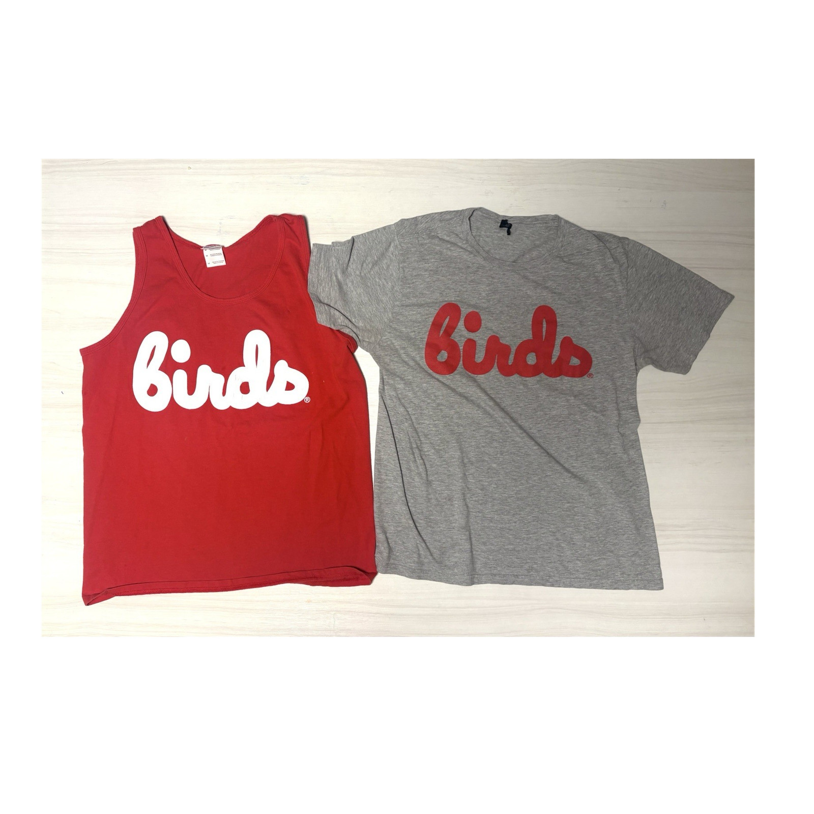 BIRDS Men's M Red Tank & Gray Short Sleeve Louisville Cardinals T-Shirt Set gallery
