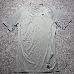 Nike Pro Shirt Mens/Teen XL Gray Short Sleeves Activewear Performance Tee New
