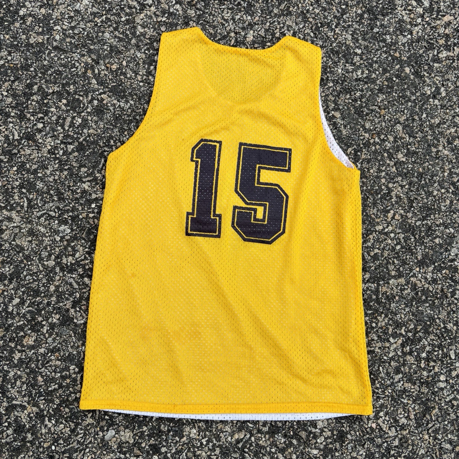 Badger Sport Lakers #15 Reversible Basketball Jersey Size Youth L Yellow Black gallery