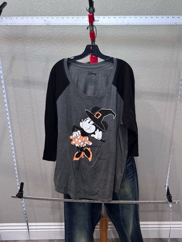 WOMENS Disney Mickey Mouse Halloween Witch 3XL XXXL Shirt gallery
