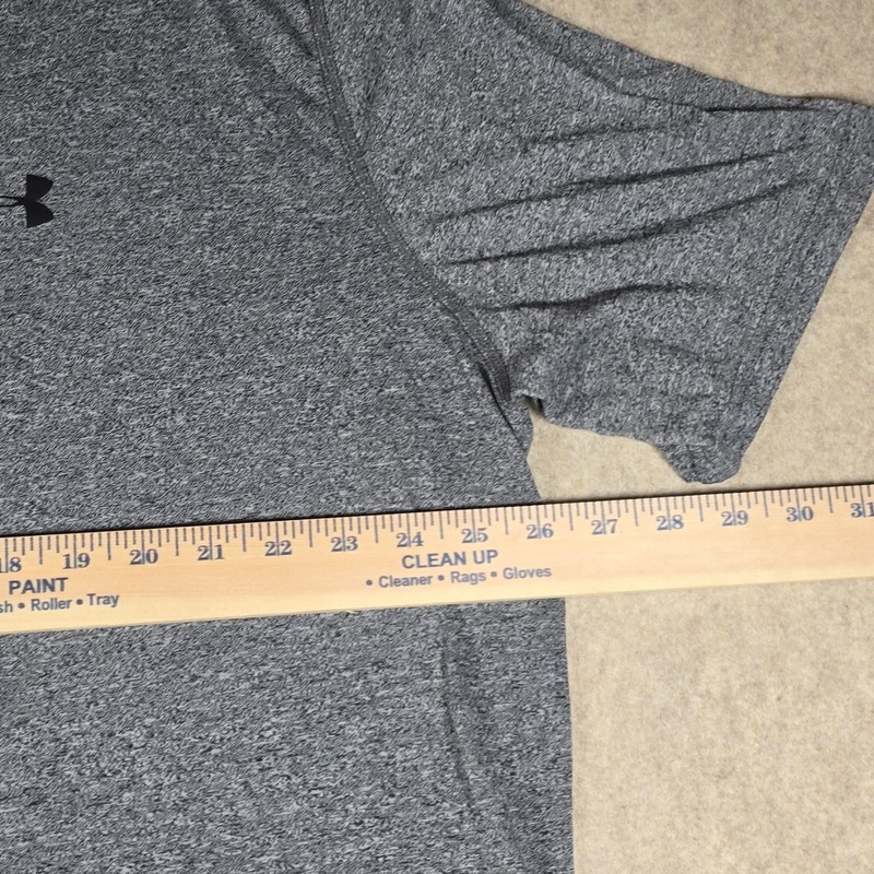 Under Armour HeatGear Loose Fit Gray Crew Neck Polyester Tee Men’s 3XL gallery
