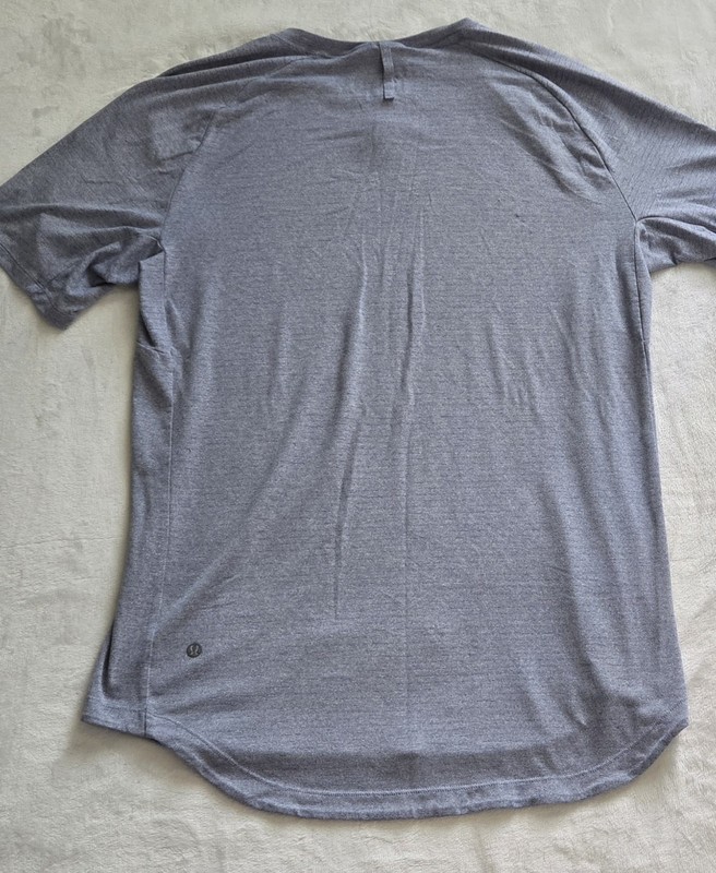 Lululemon Ice Blue Better Eac Day Short Sleeve Athletic Shirt Men gallery