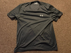 Under Armour Shirt Mens Large Gray Heat Gear Short Sleeve Crew Neck Gym