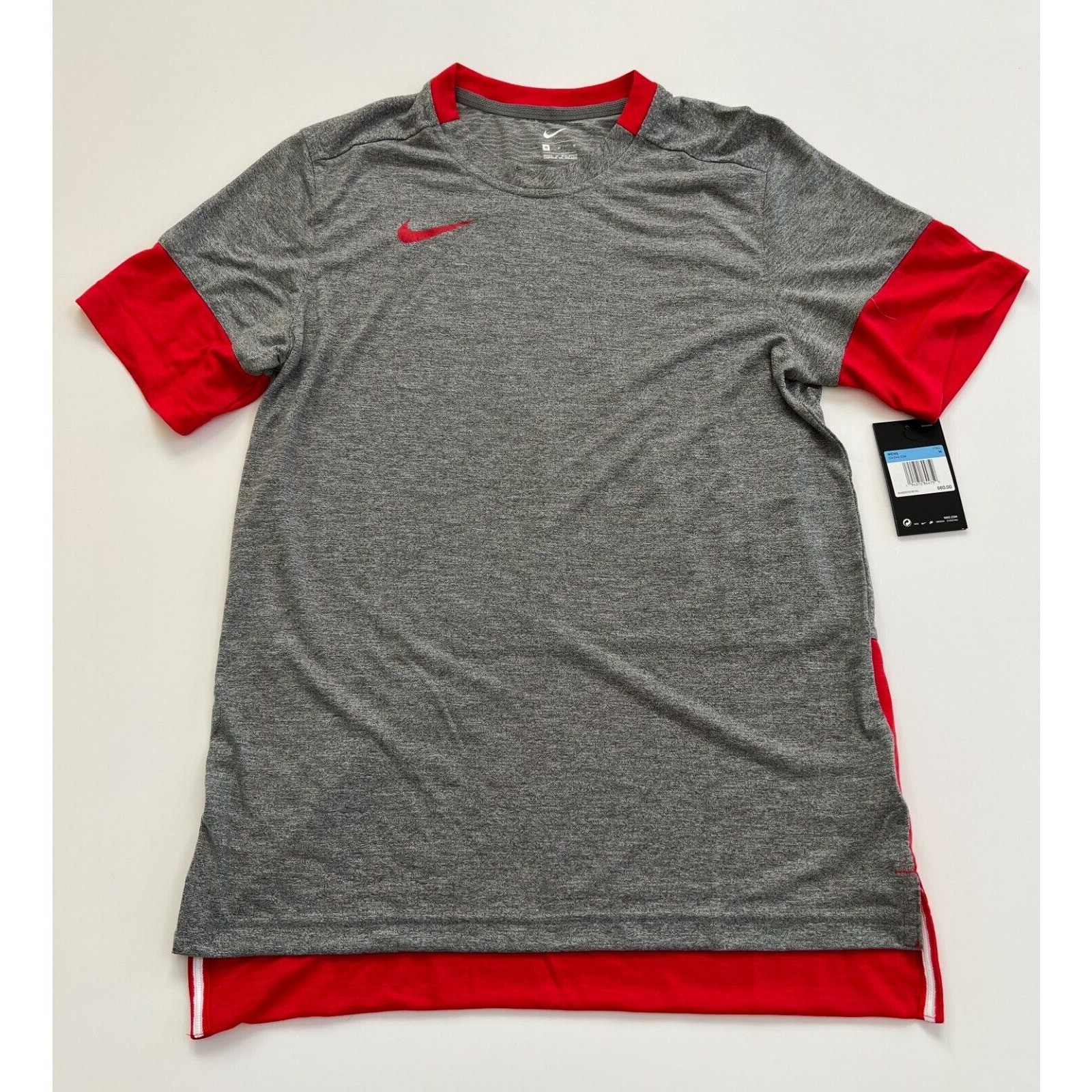 Nike Men's Gray/Red Team Player Short Sleeve CI4545-034 Size M NWT gallery