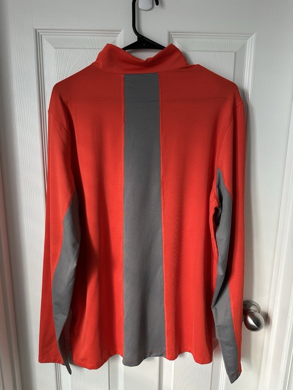 The North Face Men’s 1/4 Zip Pullover Red Size L New Without Tags gallery