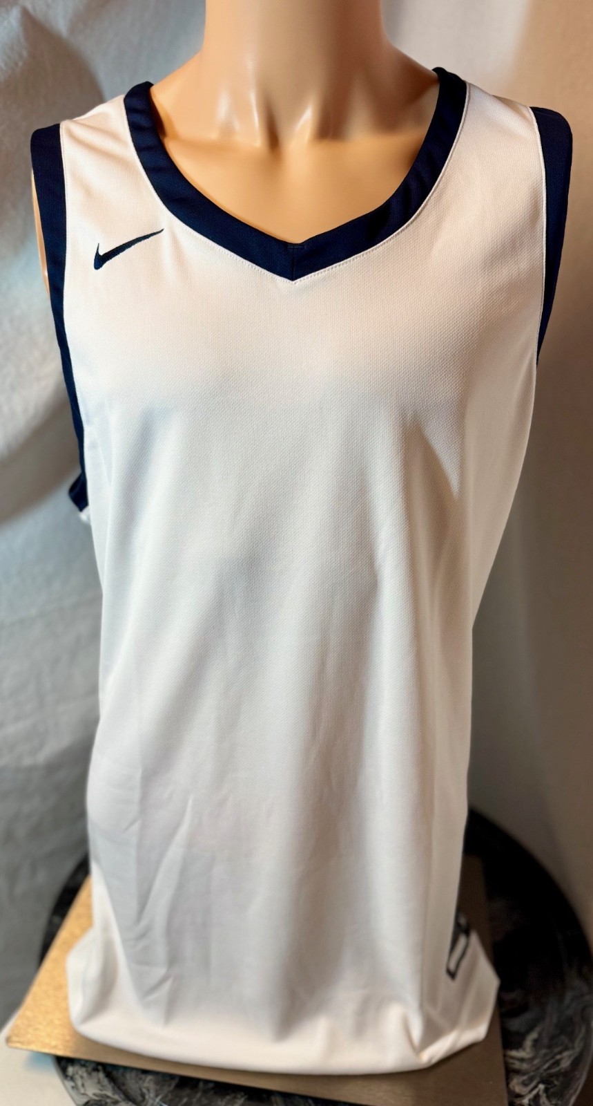 New Nike Crossover Basketball Jersey Tank Top DC2322-107 White Men's Size XL gallery
