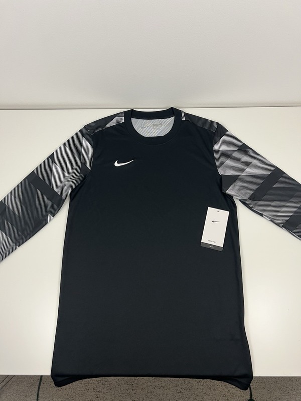 Nike Dri-FIT Park IV Goalkeeper Soccer Jersey Black Slim Mens S Small CJ6068-010 gallery
