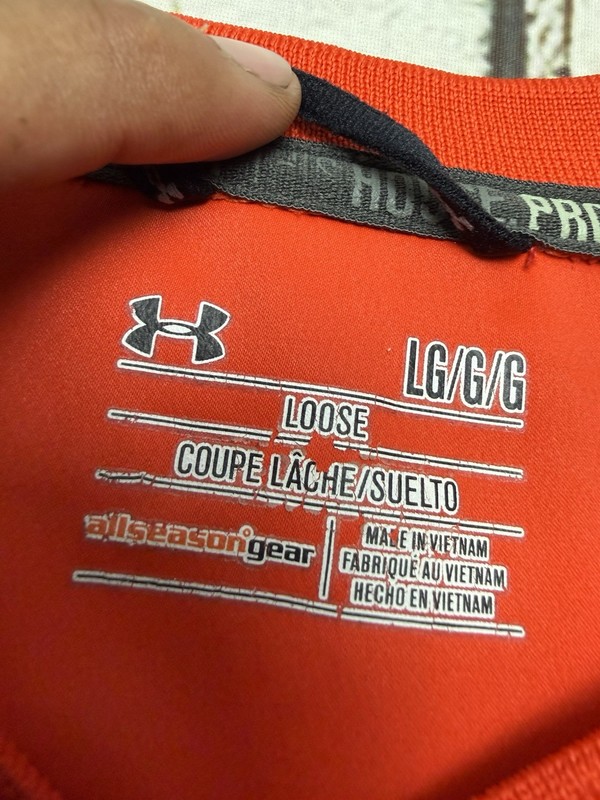 Under Armour Orange Loose Men's Short Sleeve 1/4 Zip Pullover Windbreaker - Sz L gallery