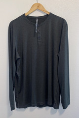 Vuori Men’s Ease Performance Long Sleeve Shirt Dark Gray Size XL V194 NWOT
