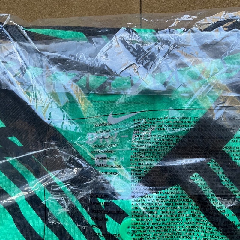 Nike Roger Federer RF 2017 Indian Wells Miami Henley Polo Tennis Shirt ON Nadal gallery