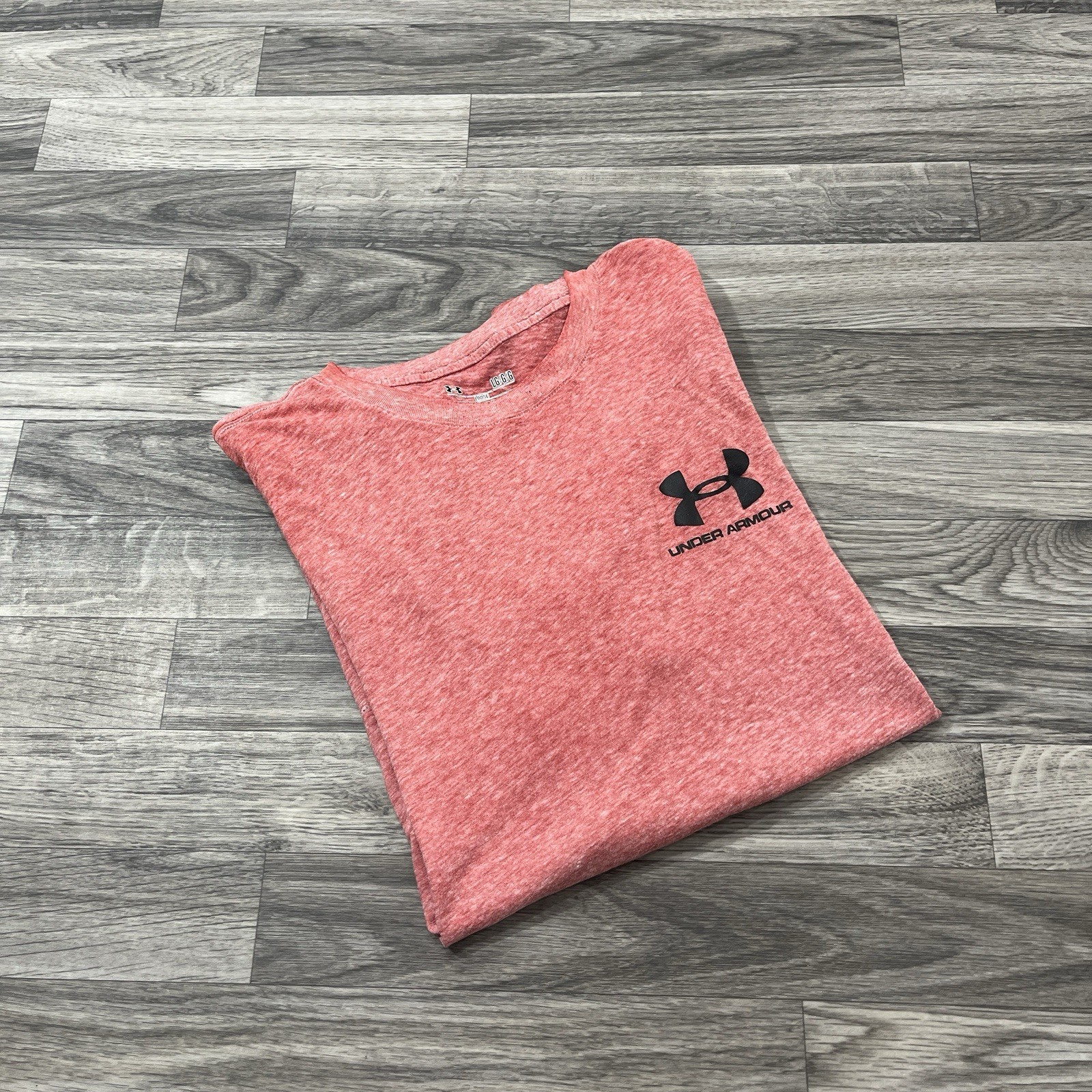 Under Armour T-Shirt Mens Large L Red Heathered HeatGear Loose Fit Graphic Tee gallery