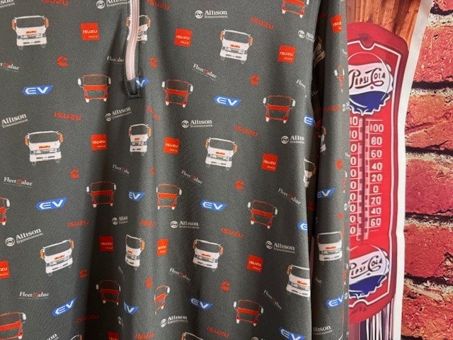 Fore Fathers Isuzu Truck Fleet EV Mens 1/4 Zip Pullover Size Large gallery