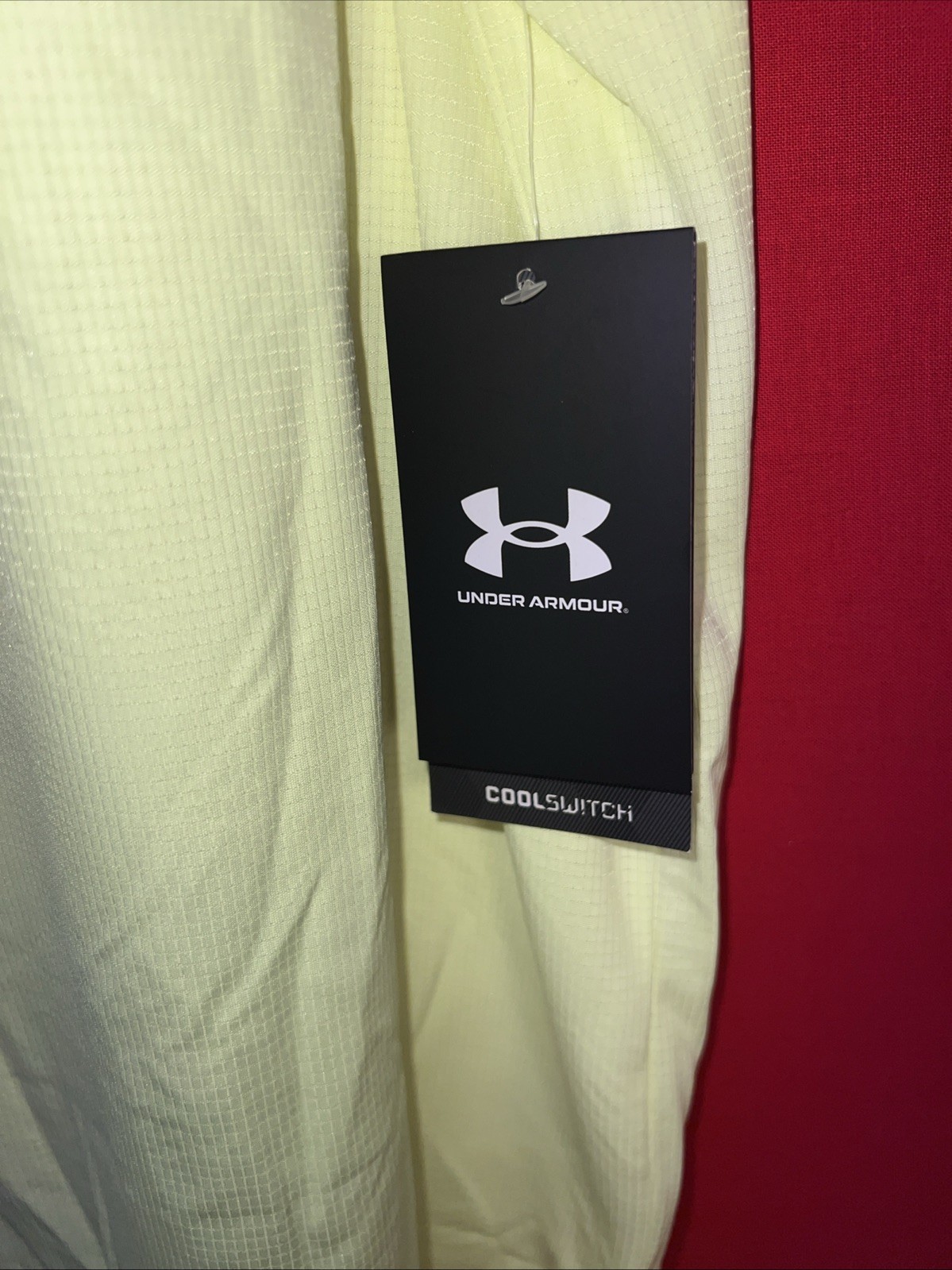 NEW UNDER ARMOUR Men's Coolswitch ATHLETIC Fitted Run Tank 1371130 911 SZ XL gallery