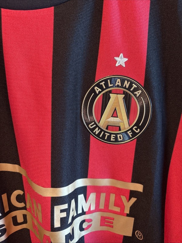 Adidas Men’s Large Jersey Atlanta United FC New With Tags gallery