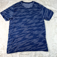 Lululemon Mens Large Blue Metal Vent Breathe Camo SS T-Shirt