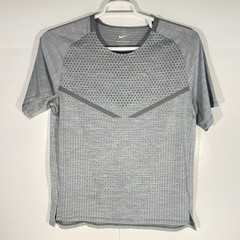 Nike Dri-FIT ADV Running Shirt Mens Medium Gray Short Sleeve Athletic DM4753-084