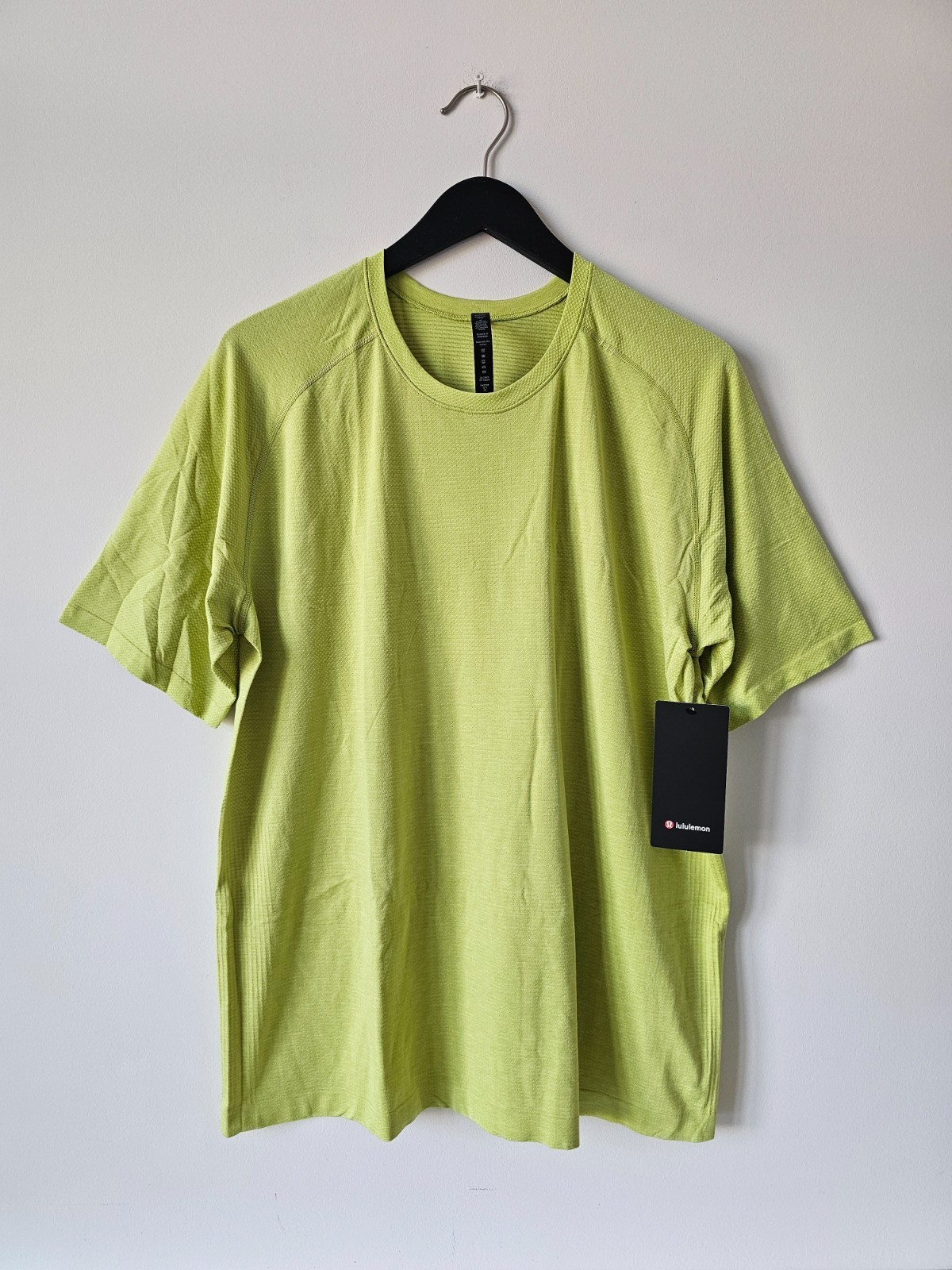 NWT LULULEMON FZAP/WSBI Yellow Green Metal Vent Tech SS 2.0 Top Shirt Men's XXL gallery