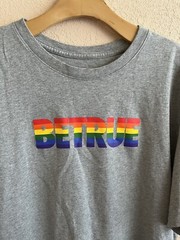 NIKE BETRUE HEATHER GREY MULTI COLOR T-SHIRT BE TRUE LGBTQ CZ0082 063 sz XL