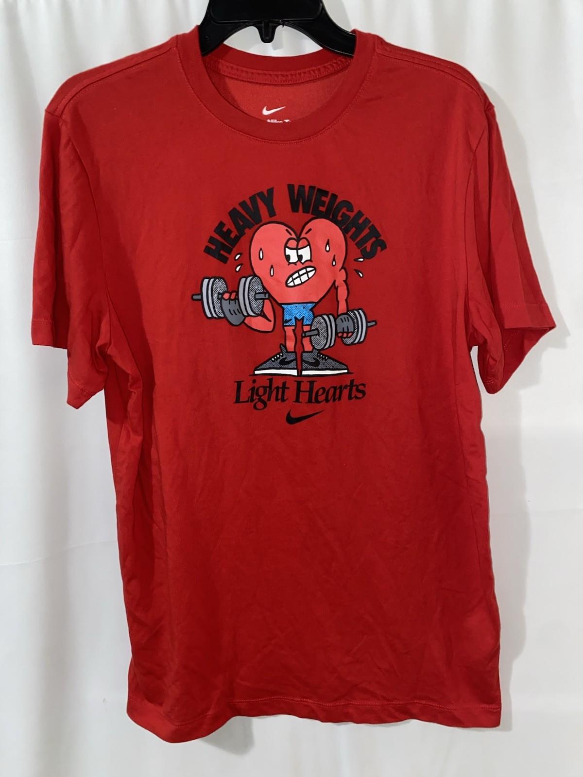 NIKE Dri-Fit Training Heavy Weights Light Hearts T Shirt Mens Medium Red gallery