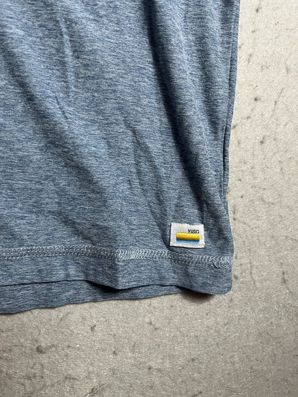 Vuori Strato Tech Tee T Shirt Mens 2XL Blue Heather Performance V126 gallery