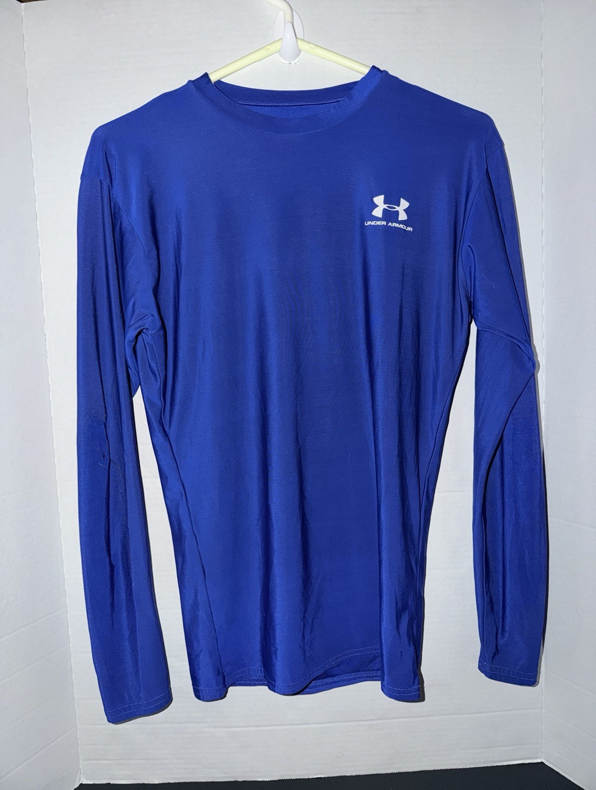 Under Armour Men's LG Blue Crew Neck Long Sleeve Athletic Fit Tee Stretch Logo gallery