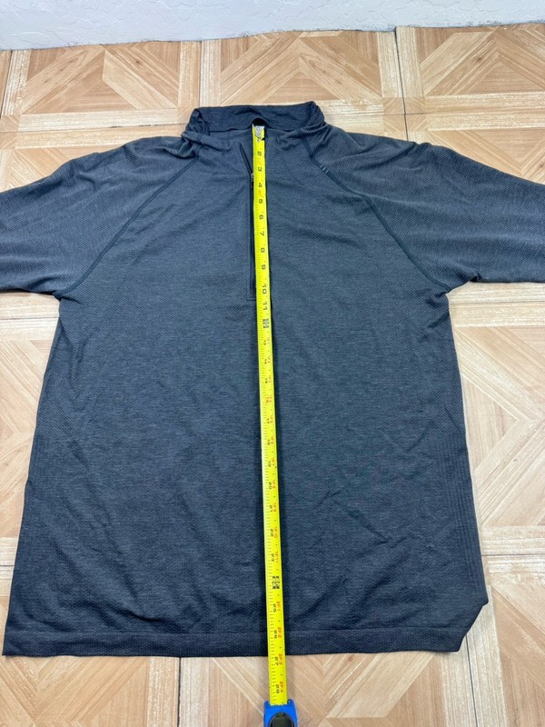 Lululemon Shirt Mens Large Gray Metal Vent Tech Training Performance 1/4 Zip gallery