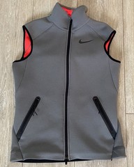 Nike Therma Fit Sphere Shield Max Running Vest Grey Mens Sz M