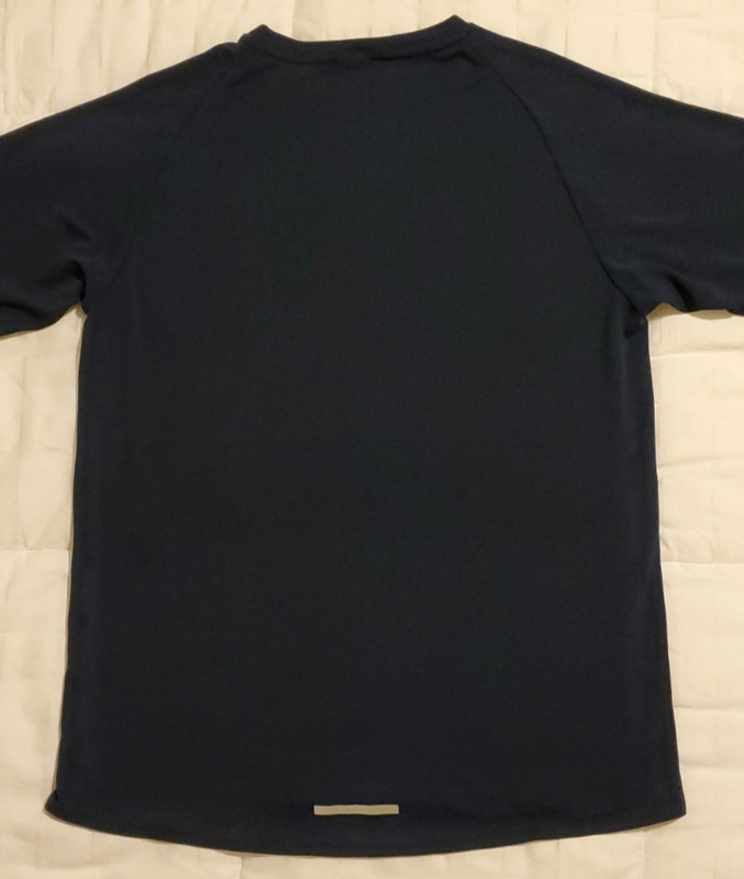 MUJI Activewear Men's Lightweight Dark Navy Blue T-Shirt Size Small gallery