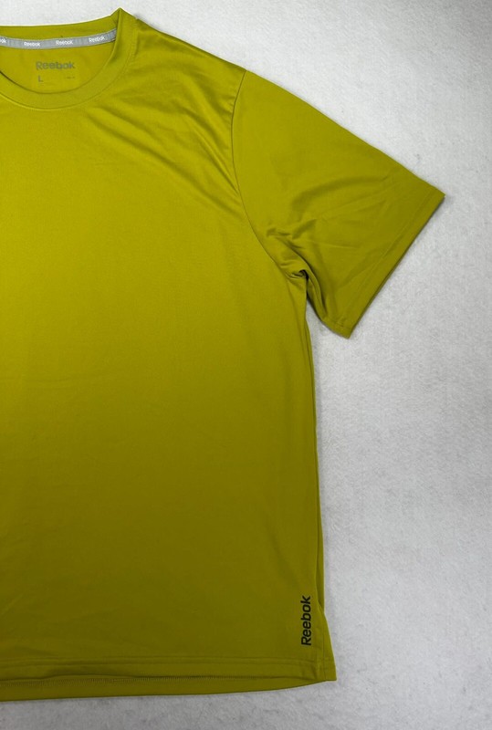 Reebok Men's Play Dry Solid Green SS T-shirt Activewear Size Large. L. gallery