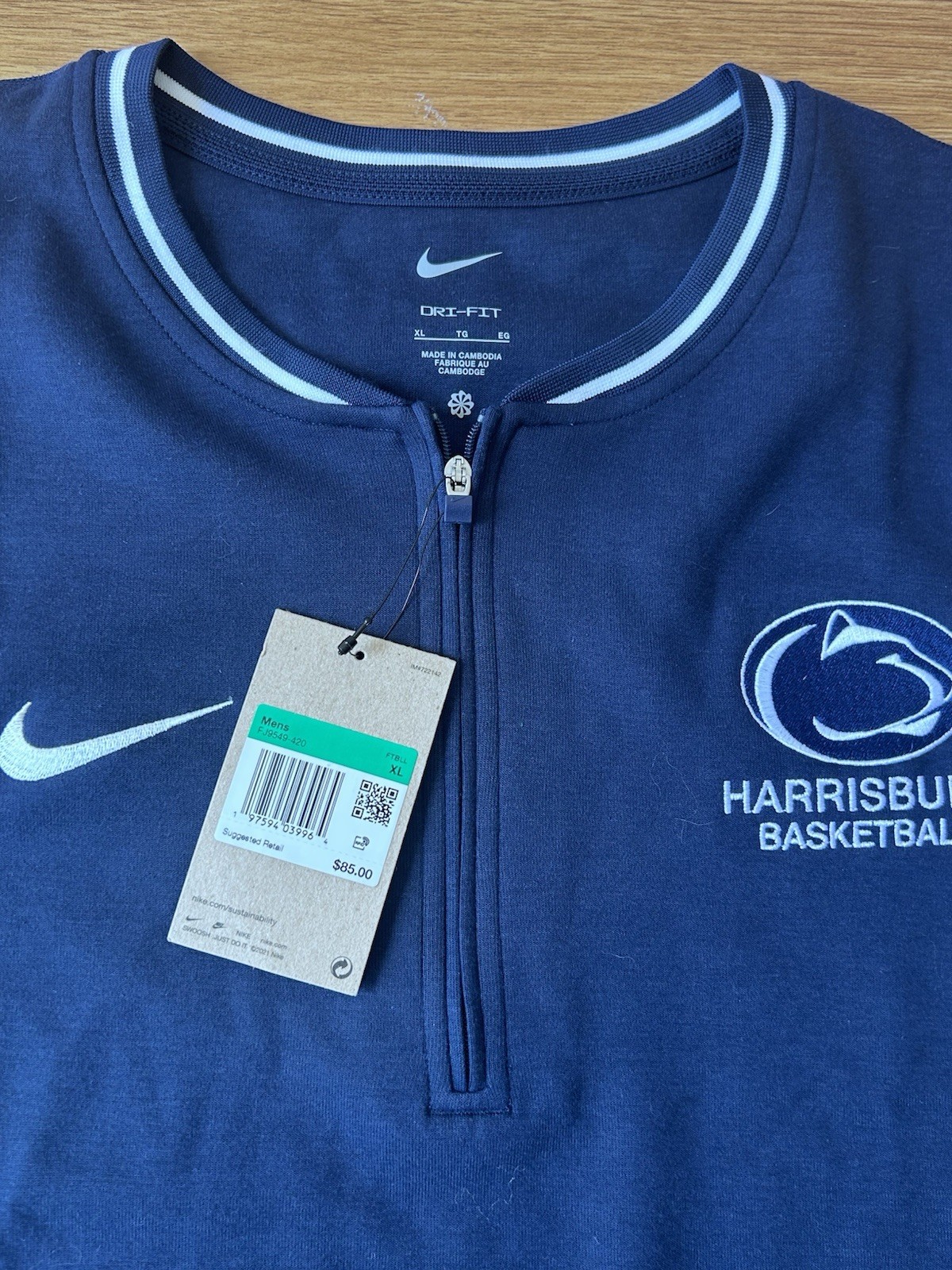 BRAND NEW Penn State Harrisburg Basketball Nike Men’s DriFIT 1/4 Zip Pullover XL gallery