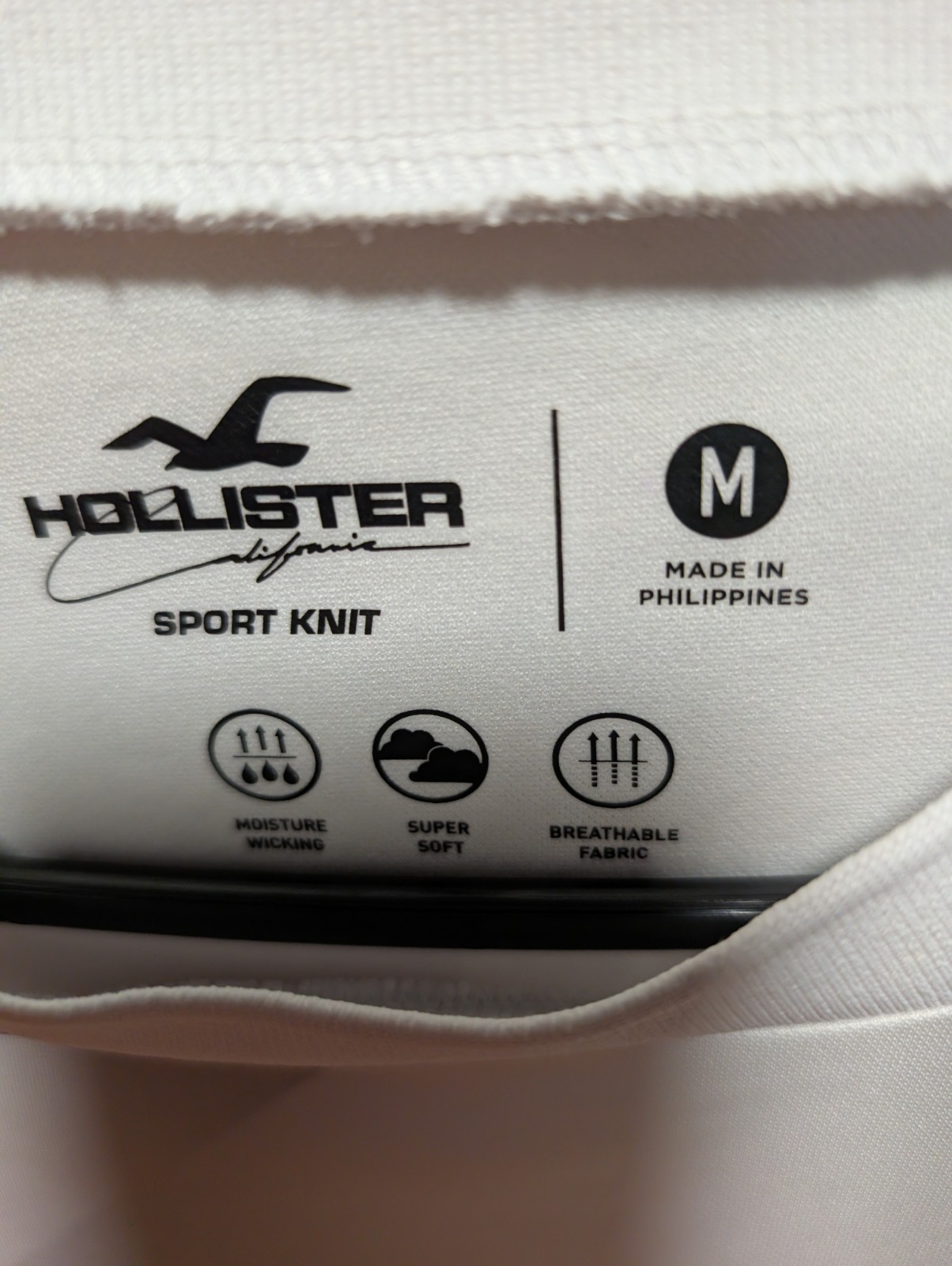 Hollister Sport Knit Men's Size Medium Soccer Jersey gallery