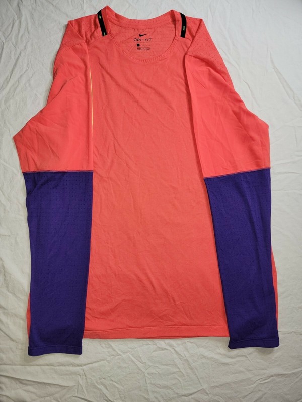 NIKE BREATHE WILD RUN MEN'S RUNNING DRI FIT LONG SLEEVE Size L. BV5590-850 gallery