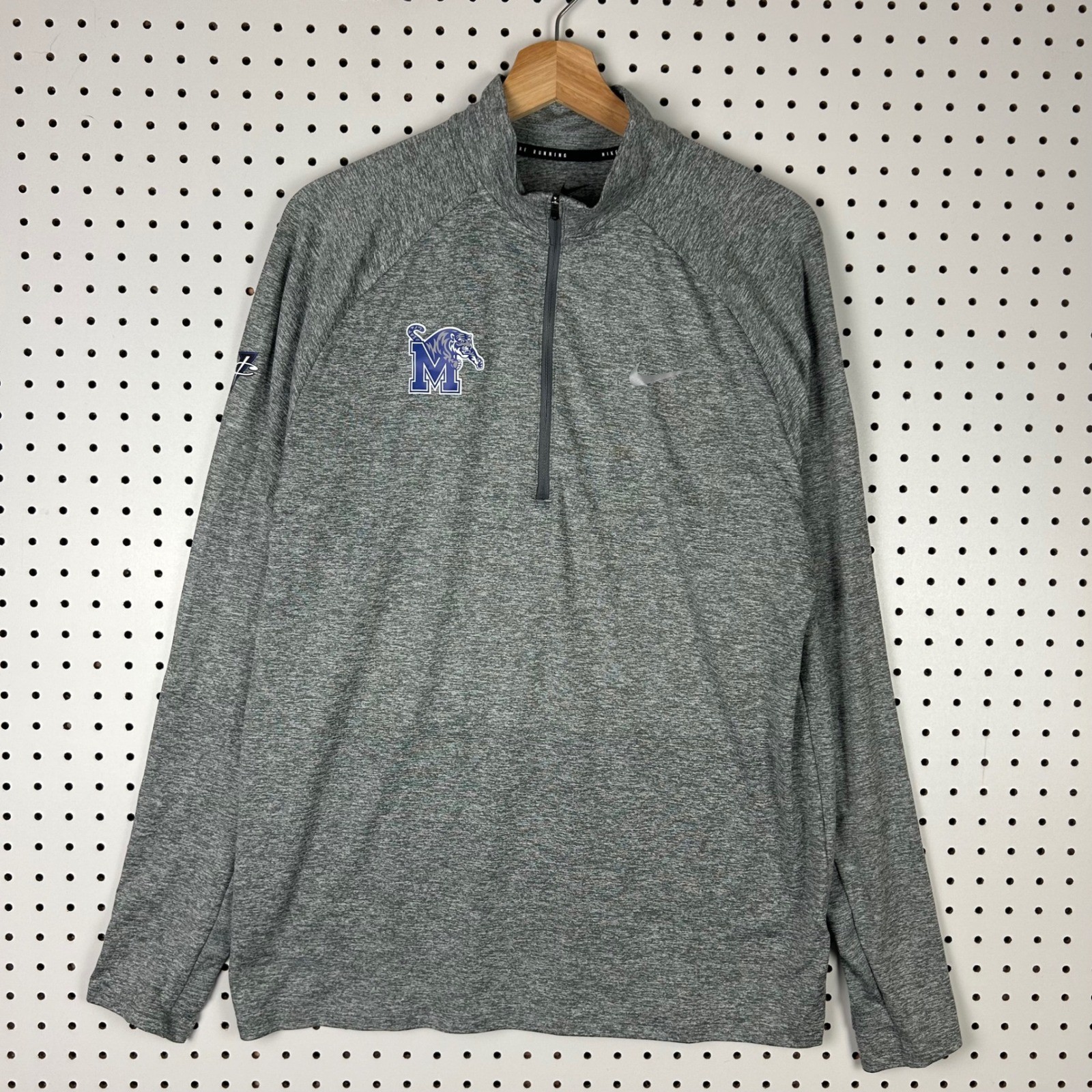 Nike Memphis Tigers Quarter Zip Medium Running Dri Fit Gray 1 Cent Pullover PE gallery