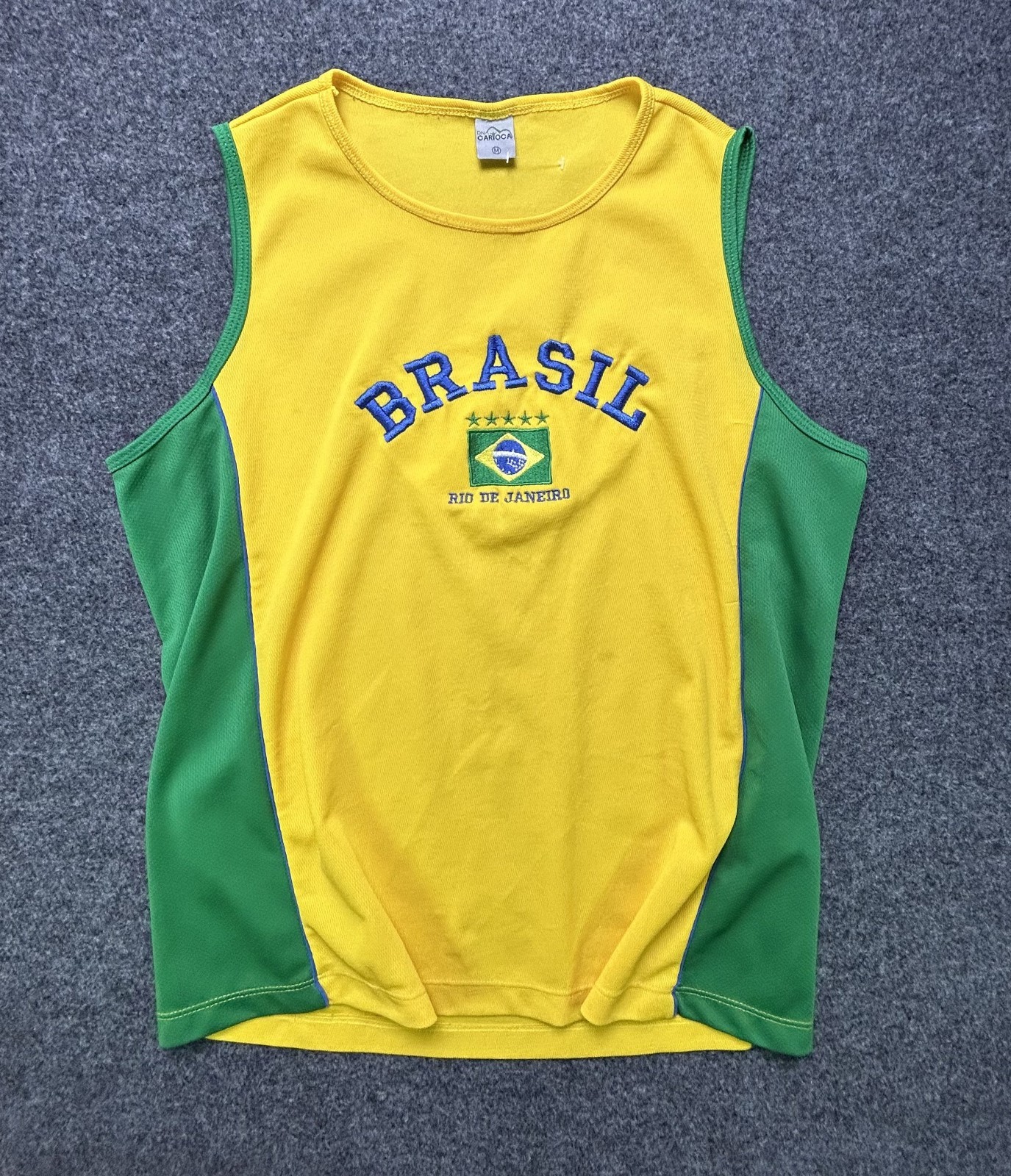 Frescobol Carioca Tank Top Brazil Rio De Janeiro yellow and green gallery