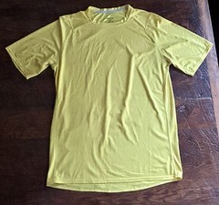 Patagonia Base Layer Shirt Men’s Medium Yellow Capilene 1 Silkweight Performance