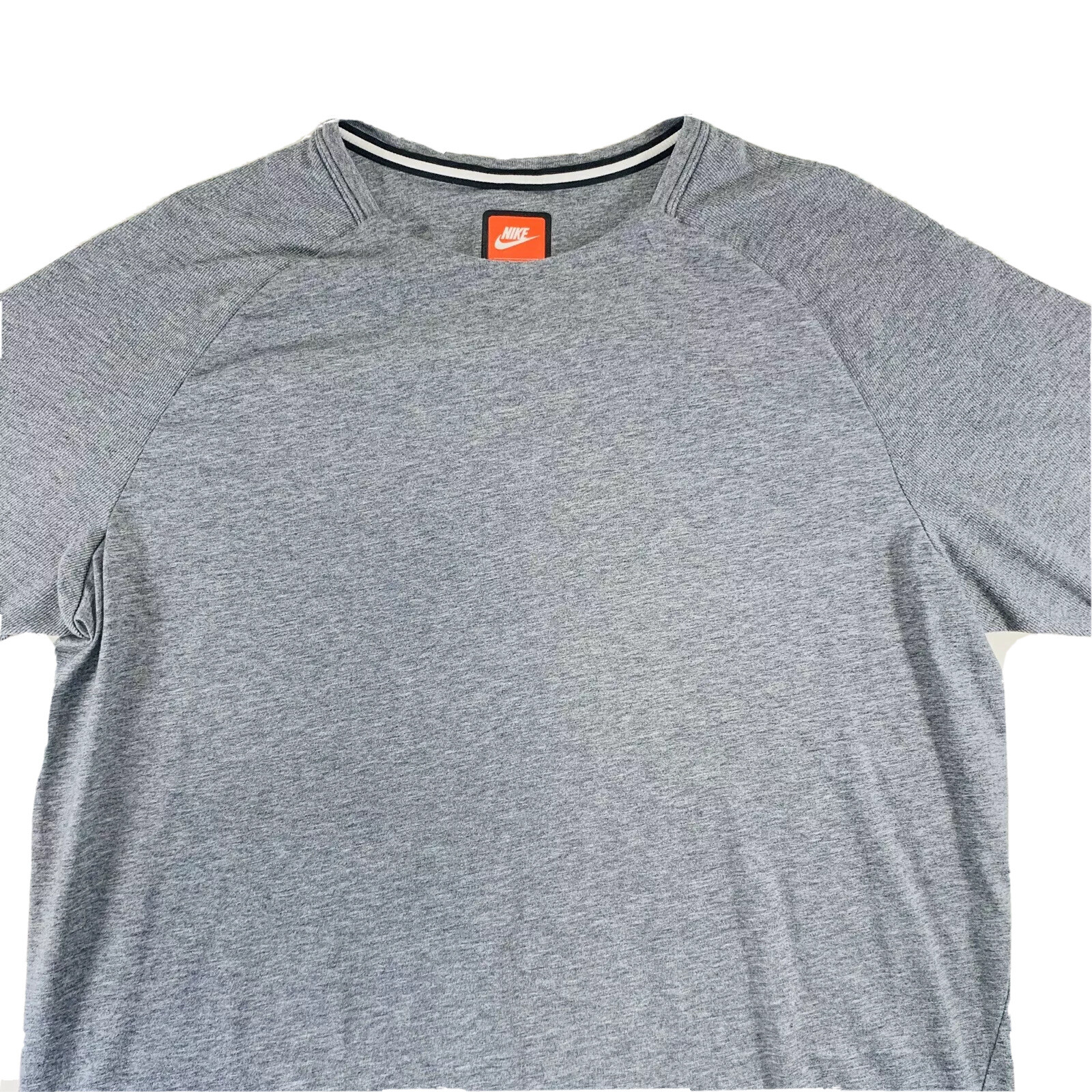 Nike Sport T Shirt Size Large Gray Athletic Wear Fit RN#56323 gallery
